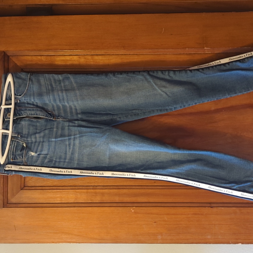 Abercrombie & Fitch Simone High Rise Ankle Size 4